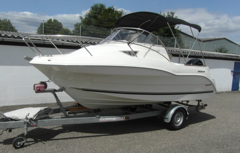 Quicksilver Activ 540 Cabin