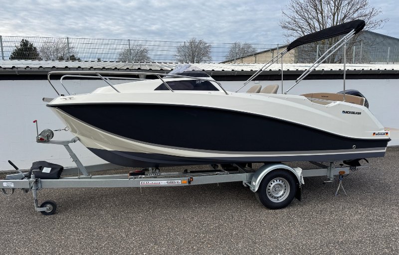 Quicksilver Activ 555 Cabin Modell 2025