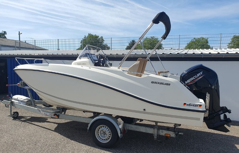 Quicksilver Activ 555 Open