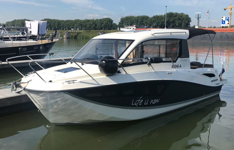 Quicksilver Activ 755 Weekend