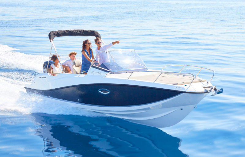 Quicksilver Activ 675 Sundeck